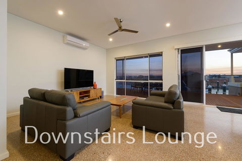 32 Corella Court - Accommodation Kalgoorlie 1