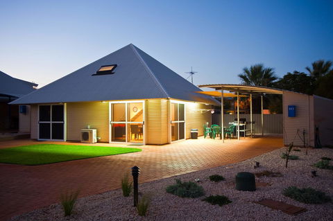 Osprey Holiday Village Unit 103 2 Bedroom - Accommodation Kalgoorlie 1