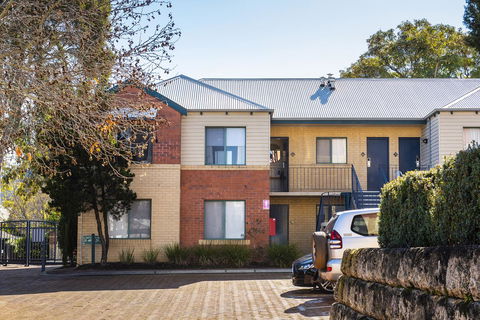 Subiaco Village - 34 - Accommodation Kalgoorlie 14