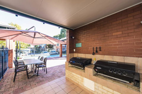 Subiaco Village - 34 - Accommodation Kalgoorlie 16