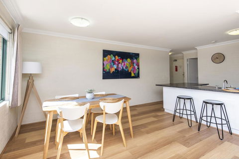 Subiaco Village - 34 - Accommodation Kalgoorlie 5