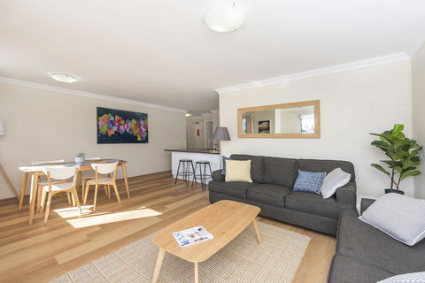 Subiaco Village - 34 - Accommodation Kalgoorlie 2