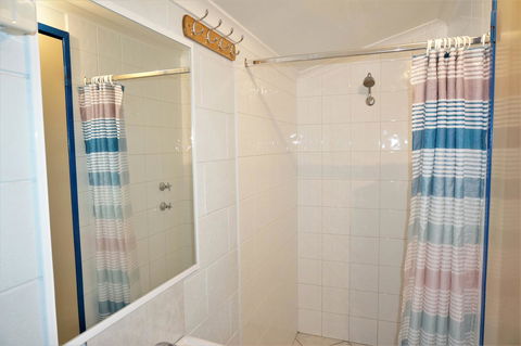 Osprey Holiday Village Unit 120 - Plenty Of Room For A Large Family - Accommodation Kalgoorlie 14