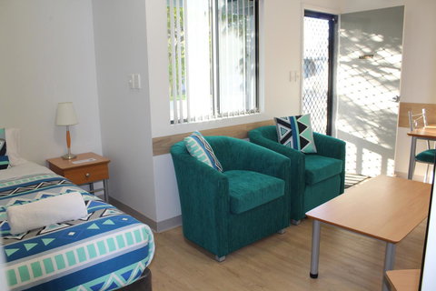 Mandurah Ocean Marina Chalets - Accommodation Kalgoorlie 33