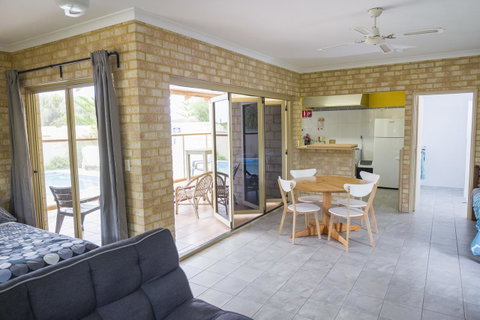Lancelin Lodge - Accommodation Kalgoorlie 26