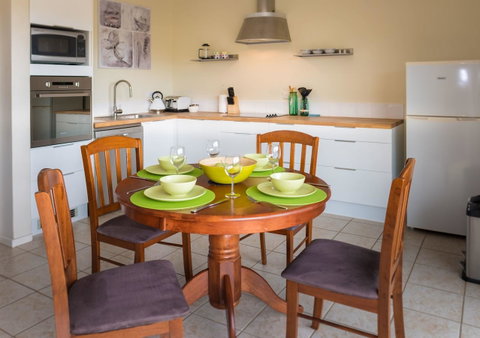 Cottesloe Sea Bliss Apartment - Accommodation Kalgoorlie 4