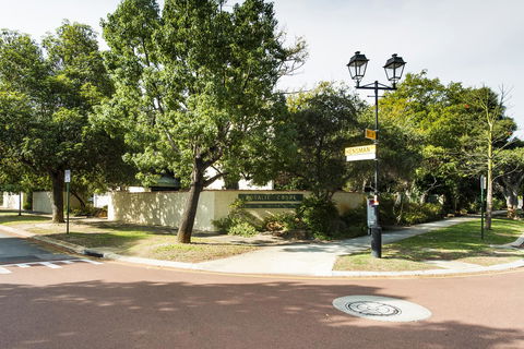 Rosalie 13 - Accommodation Kalgoorlie 16