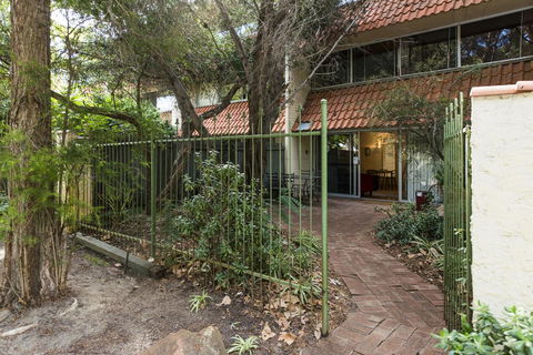 Rosalie 13 - Accommodation Kalgoorlie 15