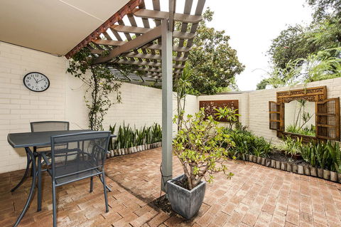 Rosalie 02 - Accommodation Kalgoorlie 16