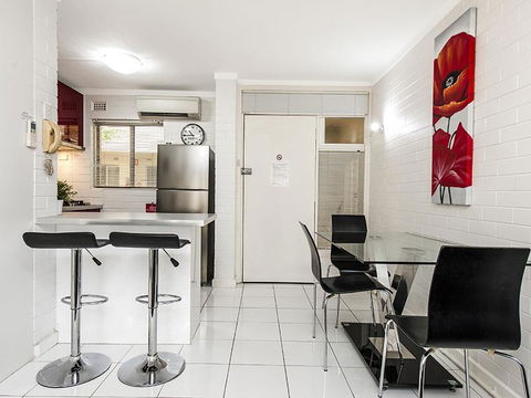 Rosalie 02 - Accommodation Kalgoorlie 2