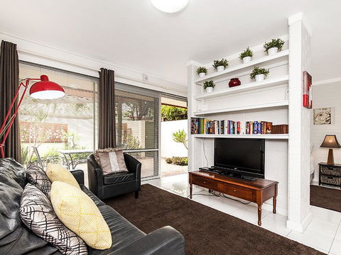 Rosalie 02 - Accommodation Kalgoorlie 5