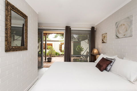 Rosalie 02 - Accommodation Kalgoorlie 15