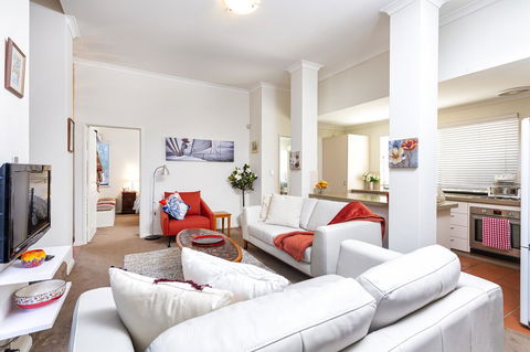 Como Executive Apartment - Accommodation Kalgoorlie 5