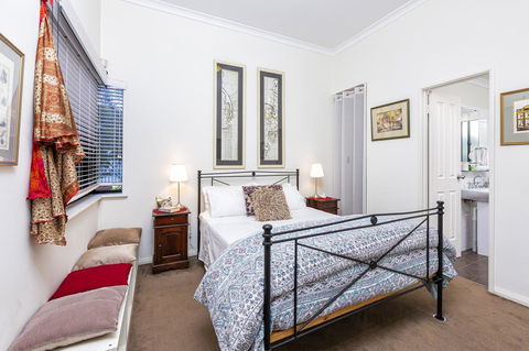 Como Executive Apartment - Accommodation Kalgoorlie 6