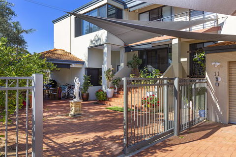 Como Executive Apartment - Accommodation Kalgoorlie 1