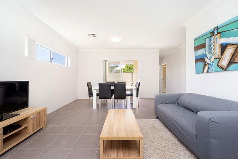 Victoria Park Town House - Accommodation Kalgoorlie 7