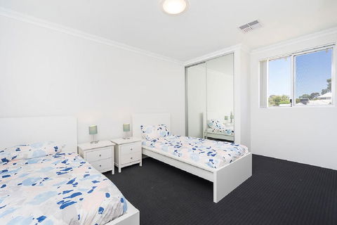 Victoria Park Town House - Accommodation Kalgoorlie 4