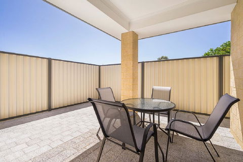 Victoria Park Town House - Accommodation Kalgoorlie 10