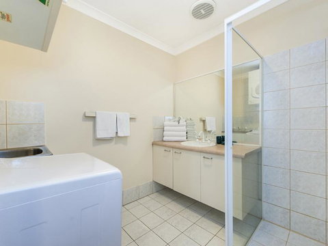 James On The Park - Executive Escapes - Accommodation Kalgoorlie 8