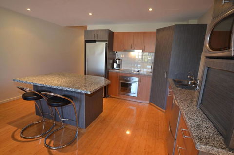 The Arcadia Apartment - Accommodation Kalgoorlie 4