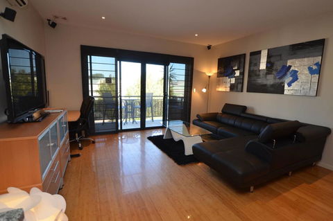 The Arcadia Apartment - Accommodation Kalgoorlie 3