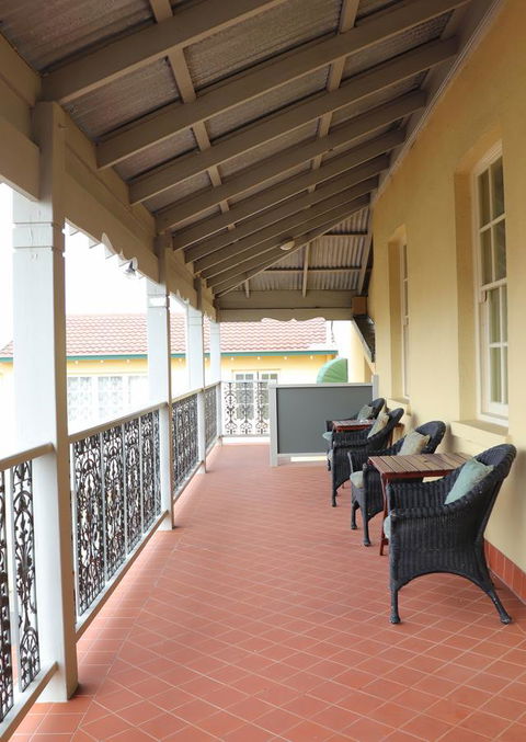 Clifton Motel & Grittleton Lodge - Accommodation Kalgoorlie 8