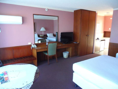 Clifton Motel & Grittleton Lodge - Accommodation Kalgoorlie 17