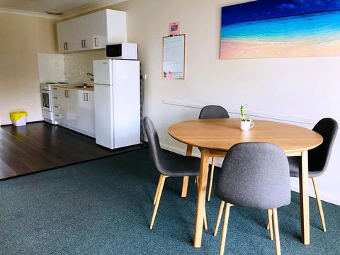 West Beach Lagoon 216 - Quiet & Relaxing - Accommodation Kalgoorlie 6