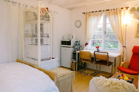 Garden Studio In Cottesloe - Accommodation Kalgoorlie 0