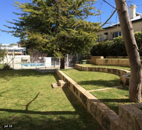 Retro Central Claremont Oasis - Accommodation Kalgoorlie 13