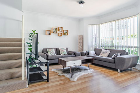 Jane Residence - Accommodation Kalgoorlie 2