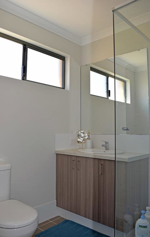 The Kingsleyâ€™s Place â€“ Piara Waters - Accommodation Kalgoorlie 10