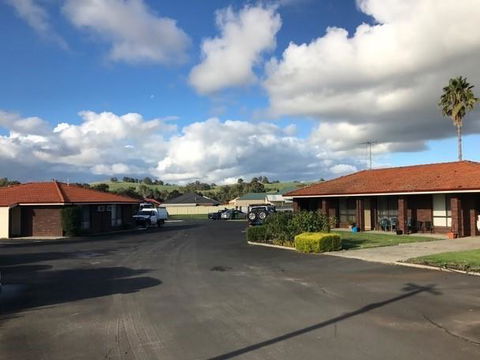 Donnybrook Motel - Accommodation Kalgoorlie 1