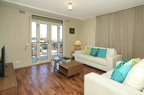 Freo Apartment - Accommodation Kalgoorlie 1