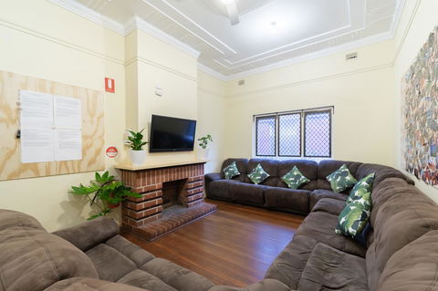 MyOZexp Aberdeen Lodge - Accommodation Kalgoorlie 4