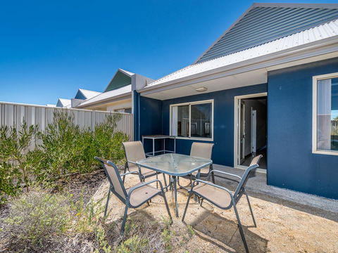 Seafront Unit 60 - Accommodation Kalgoorlie 1