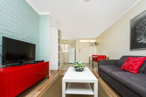 Rosalie 46 - Accommodation Kalgoorlie 6