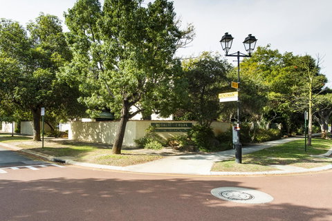 Rosalie 46 - Accommodation Kalgoorlie 12