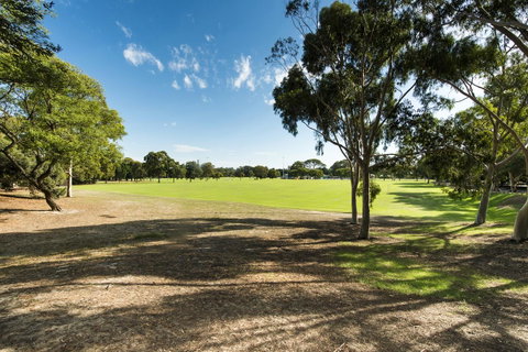 Rosalie 46 - Accommodation Kalgoorlie 13
