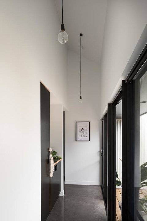 Berms And Barrels - New - Accommodation Kalgoorlie 4