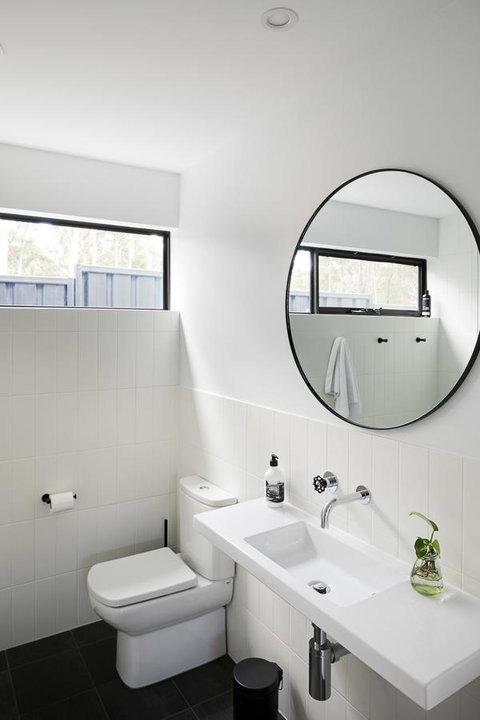 Berms And Barrels - New - Accommodation Kalgoorlie 9