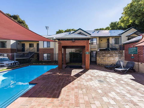 Subiaco Village 28 - Accommodation Kalgoorlie 21