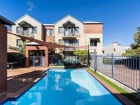 Subiaco Village 28 - Accommodation Kalgoorlie 0
