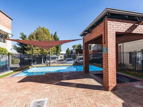 Subiaco Village 28 - Accommodation Kalgoorlie 17