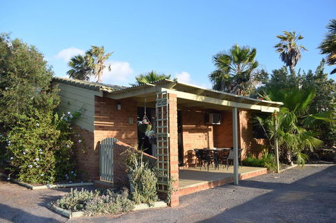 Wildsights Villas - Accommodation Kalgoorlie 8