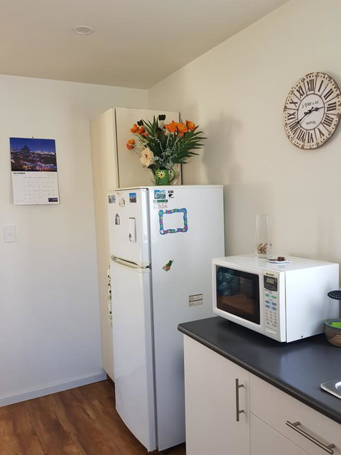 While Away Holiday Accommodation - Accommodation Kalgoorlie 7