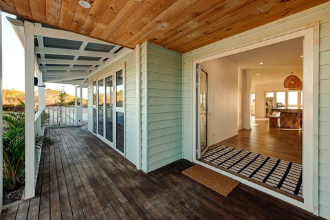 Blue Sky Escapes The Lookout Lancelin - Accommodation Kalgoorlie 10