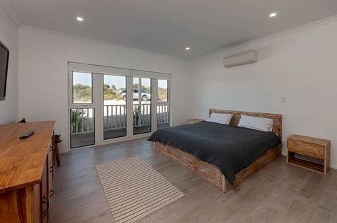 Blue Sky Escapes The Lookout Lancelin - Accommodation Kalgoorlie 33