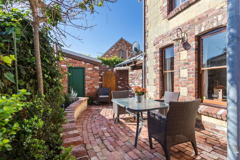 100 On South Callan Apartments - Accommodation Kalgoorlie 17