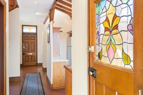 100 On South Callan Apartments - Accommodation Kalgoorlie 5